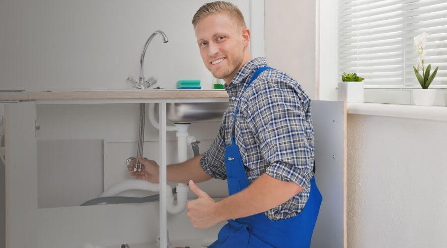 Expert burst pipe repair services in West Chester, IA